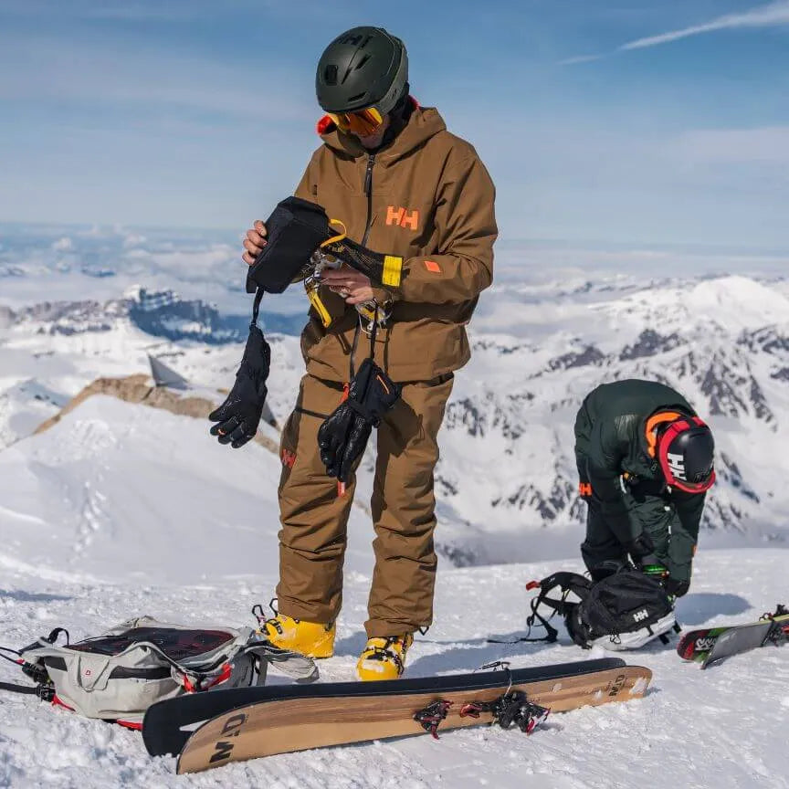 Snow Accessories & Gear