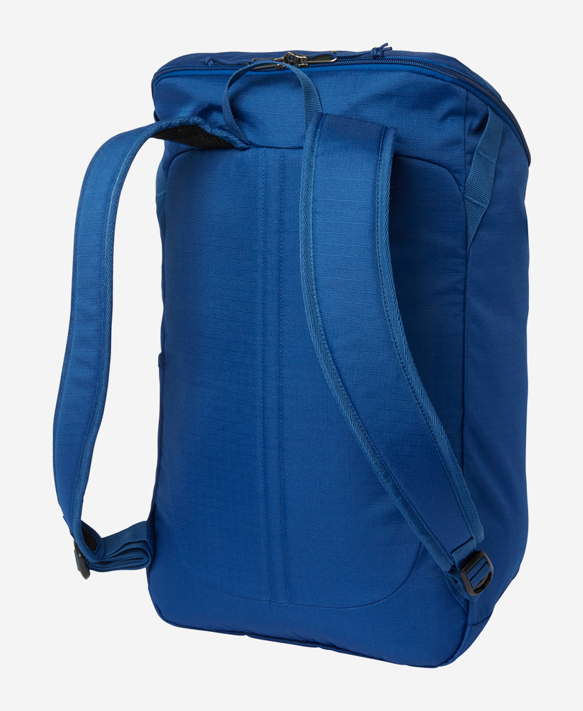 SPRUCE 25L BACKPACK, Deep Fjord