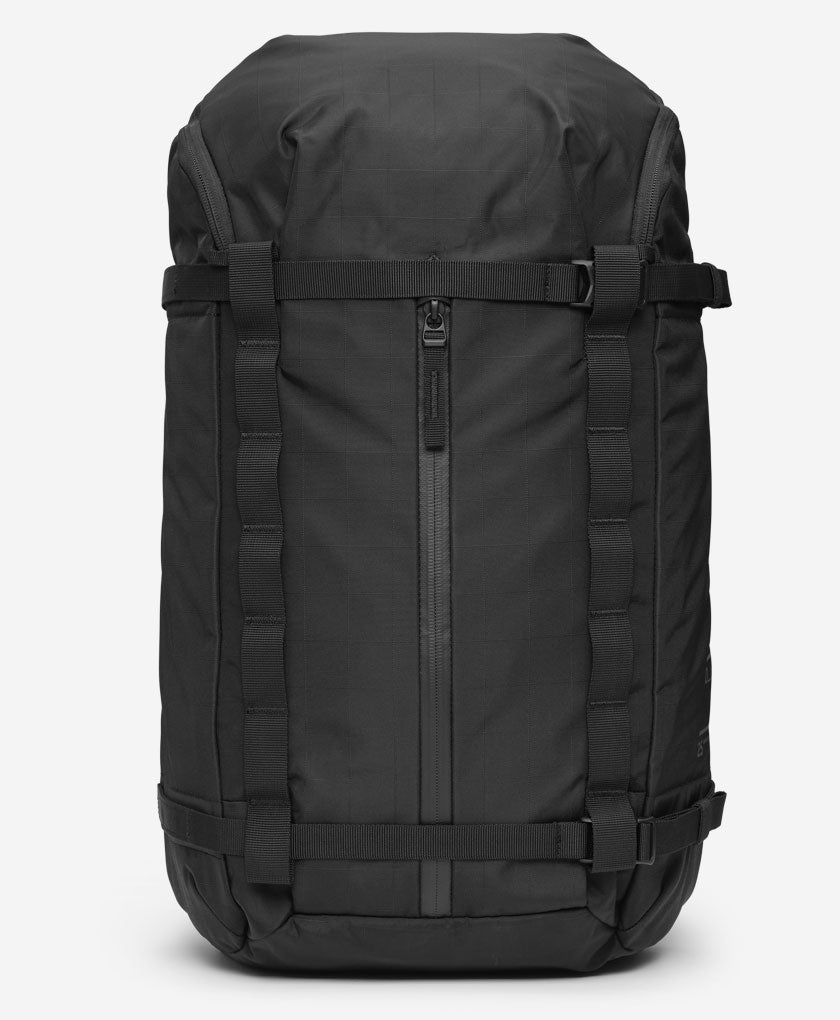 Backcountry Backpack 25L, Black Out