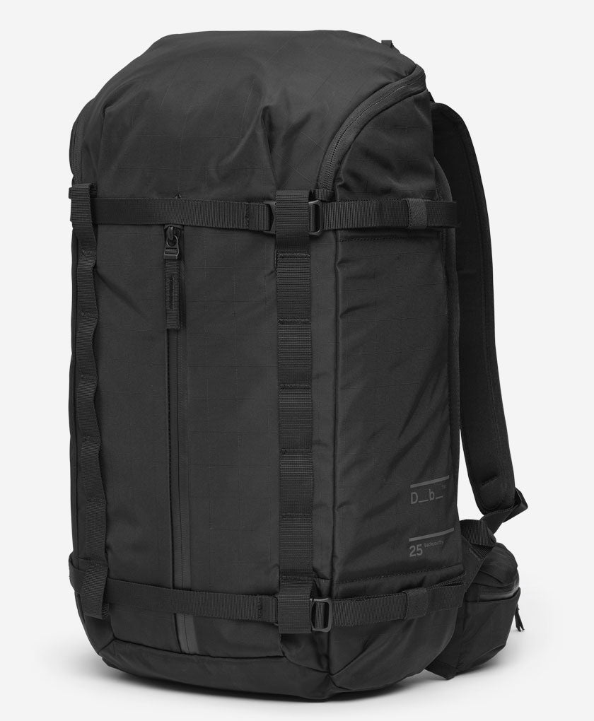 Backcountry Backpack 25L, Black Out